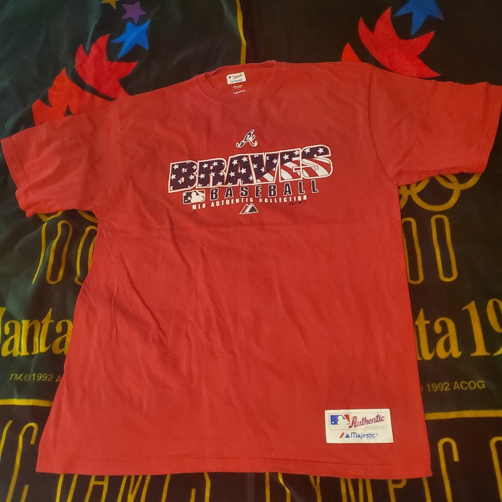 Atlanta Braves Patriot American Flag letting stars